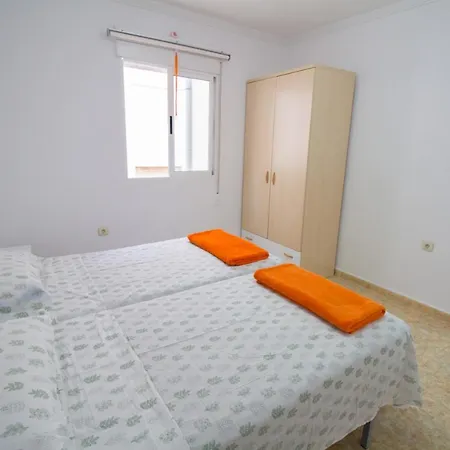 Apartment Alacant Home: Santa Pola. Piso Moderno A 200 Metros De La Playa Santa Pola