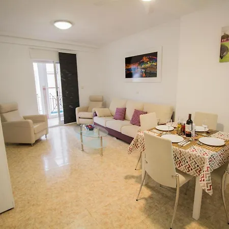 Apartment Alacant Home: Santa Pola. Piso Moderno A 200 Metros De La Playa *